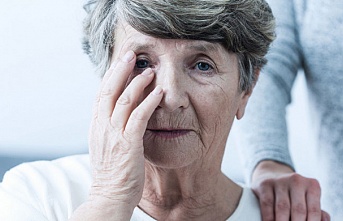 Alzheimerı hafife almayın! Bu besinlerle unutkanlıktan korunun