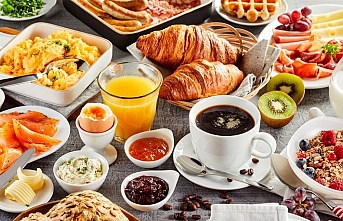 Kahvaltı sofrasında olması gereken 8 besin!