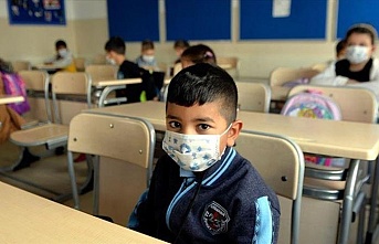 Okulların açılmasından hemen önce 12 yaş ve üstüne aşı hakkı tanımlandı