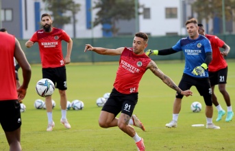 Alanyaspor, Göztepe maçı hazırlıklarına başladı