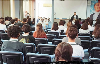 Müftü İlhan öğrencilerle bir araya geldi