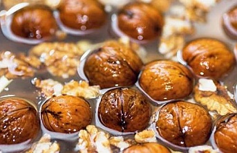 Saçlara ceviz kabuğu suyu