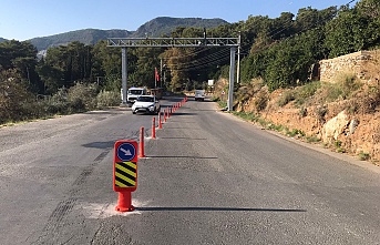 Alanya'da Bektaş yoluna delinatör