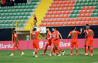 Alanyaspor kupada gol oldu yağdı: 6-0