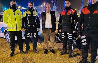 Başkan Şahin'den görevdeki Alanya polisine sürpriz ziyaret