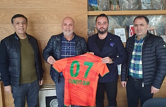 Alanyalı mimar Darı’dan Alanyaspor'a destek