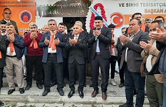 Alanya’da başkan adayı seçim ofisini açtı