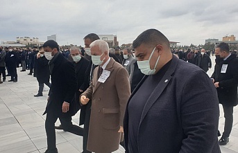 İYİ Parti Alanya İlçe Başkanı eski bakanın cenazesine katıldı