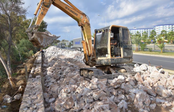 TÜRKLER, PAYALLAR VE KONAKLI SAHİL PROJESİ’NDE ÇALIŞMALAR SÜRÜYOR
