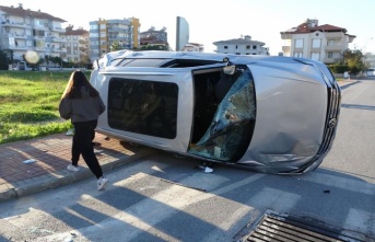 2 otomobilin çarpışması sonucu kaza meydana geldi!