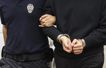 Alanya’da kesinleşmiş hapis cezasıyla aranan 4 kişi yakalandı