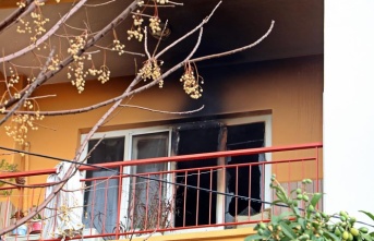 Apartmanda çıkan yangın sonucu daire kullanılamaz hale geldi!