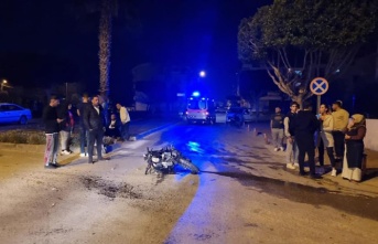 Manavgat’ta otomobille motosiklet çarpıştı: 1 yaralı!