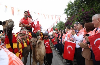 21. ALANYA ULUSLARARASI TURİZM VE SANAT FESTİVALİ YÖRÜK GÖÇÜ İLE BAŞLADI