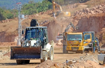 KESTEL 30 METRELİ YOLDA ASFALT ÇALIŞMASI BAŞLATILDI