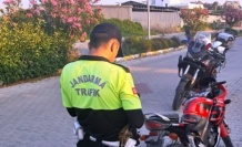 Alanya’da motosiklet sürücülerine ceza yağdı