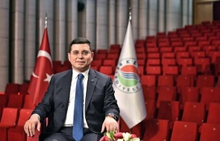 Hakan Tütüncü korona oldu