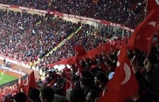 Süper Lig maçlarına aşısız seyirci alınmayacak
