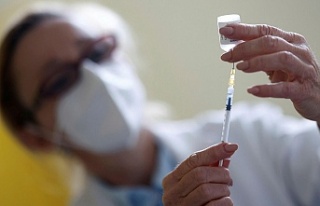 Araştırmaya göre aşılar, uzamış Covid riskini...