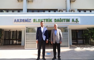 Başkan Toklu çözüm odaklı çalışmalarını...
