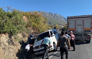 Alanya'da yayla yolunda kaza!