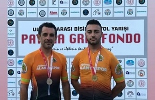 Aytemiz Alanyaspor Bisiklet Takımı 2 madalya ile...