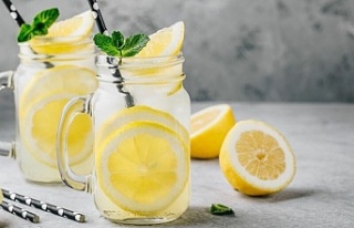 Limonlu su içmenin sağlığımıza faydaları