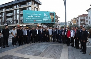 Alanya'da Atatürk resim sergisi ziyarete açıldı