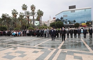 Alanya’da 24 Kasım’a sağanak yağış altında...