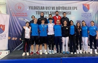 Alanyaspor Eskrim Takımı, Kocaeli’nde 4 madalya...