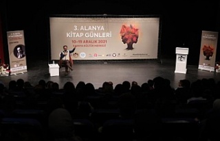 Alanya Kitap Günleri devam ediyor