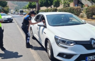 Alanya’da trafik denetimleri aralıksız sürdü.