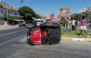 Işık ihlali yapan Atv otomobille çarpışıp takla...
