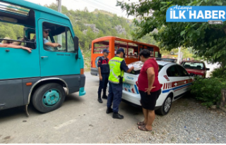 Alanya'da jandarmadan safaricilere sıkı denetim