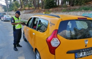 Alanya'da ticari taksiler denetlendi