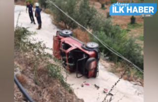 Alanya’da safari aracı kiralayan turistler kaza...