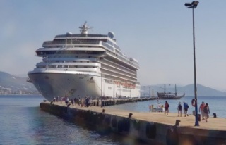 ‘Marina’ ile 976 turist Alanya’ya geldi