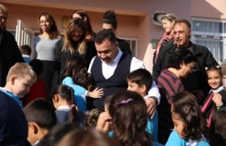 Başkan Yücel’e Ayhan Şahenk İlkokulu’ndan...