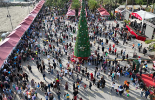 12. ALANYA ULUSLARARASI YENİ YIL PAZARI REKOR KATILIM...