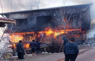 Alanya’da müstakil ev yangında küle döndü!