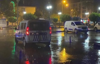 Gece yarısı otoparkta iki grup arasında silahlı...