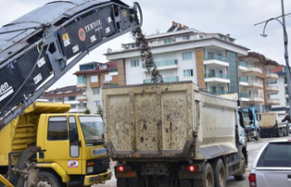 KESTEL İSA KÜÇÜLMEZ CADDESİ YENİLENİYOR