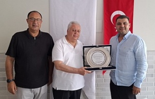Kleopatra Otelciler Derneği’nde görev değişimi