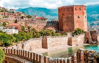 Alanya'da ikamet kısıtlaması sektörü kilitledi