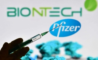 BioNTech ve Moderna, Omicron'a karşı geliştirilecek yeni aşı için tarih verdi