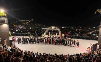 Alanya HEP’te mezuniyet coşkusu.