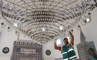 CAMİLERDE RAMAZAN TEMİZLİĞİ