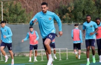 Alanyaapor Trabzonsporla Olan Maç Hazırlıklarına Başladı