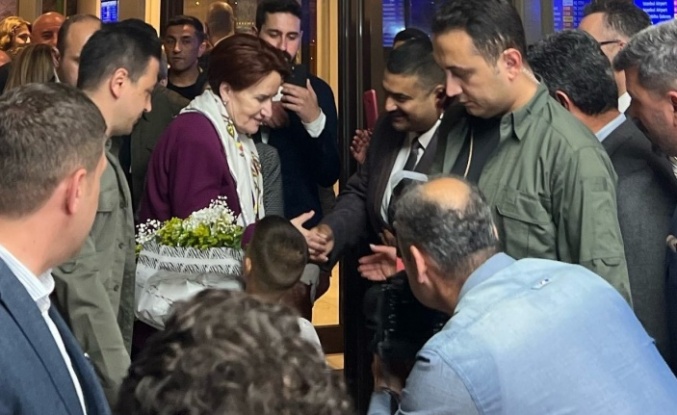 İYİ Parti Alanya Meral Akşener'e eşlik etti