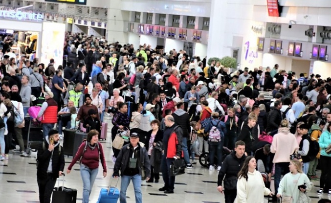 Antalya 2 milyon turisti geçti, turizmde rekorlar yılı 2019’u geride bıraktı